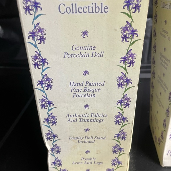 “Memories” Collectible Hand Painted Porcelain Dolls in original packaging! - Picture 5 of 7